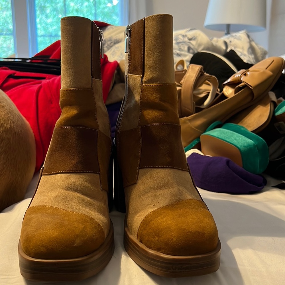 Target fall chunky platform boots